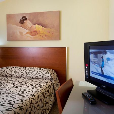 Hotel Marivella Calatayud Exteriér fotografie