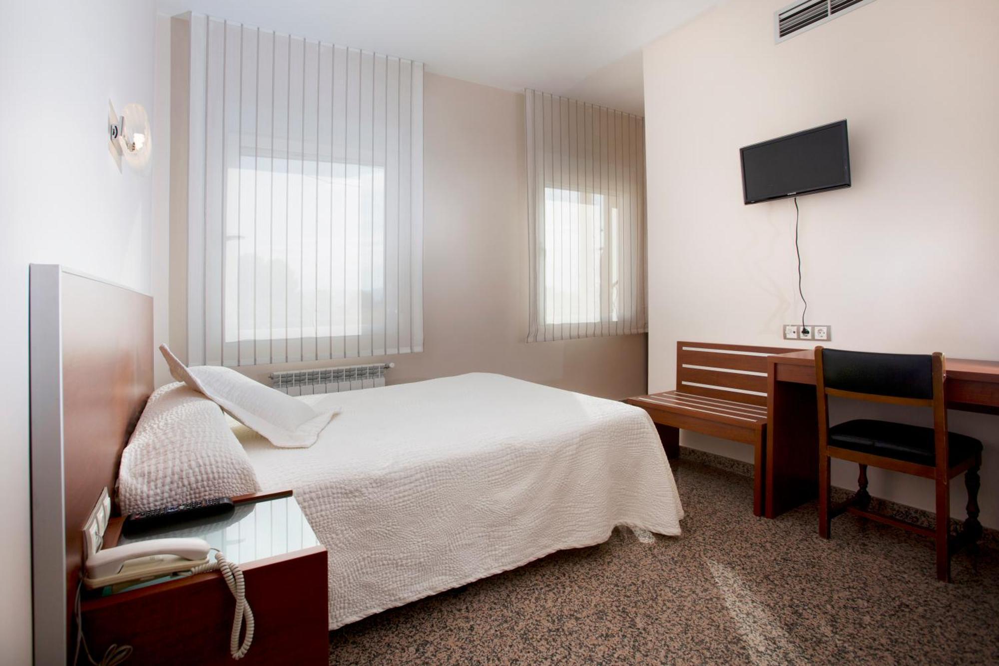 Hotel Marivella Calatayud Exteriér fotografie