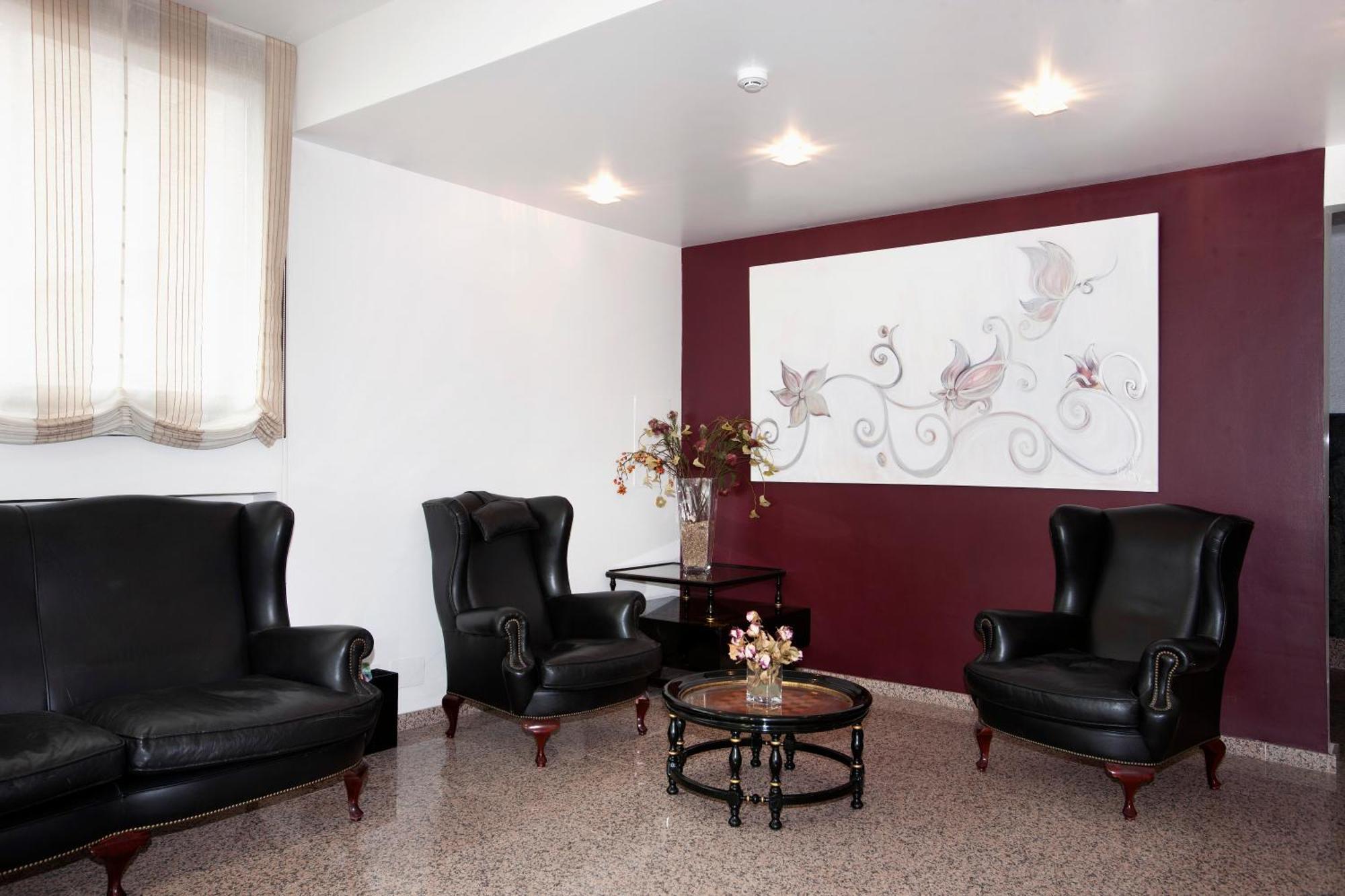 Hotel Marivella Calatayud Exteriér fotografie