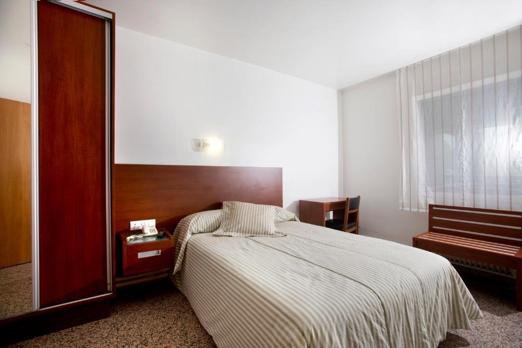 Hotel Marivella Calatayud Pokoj fotografie