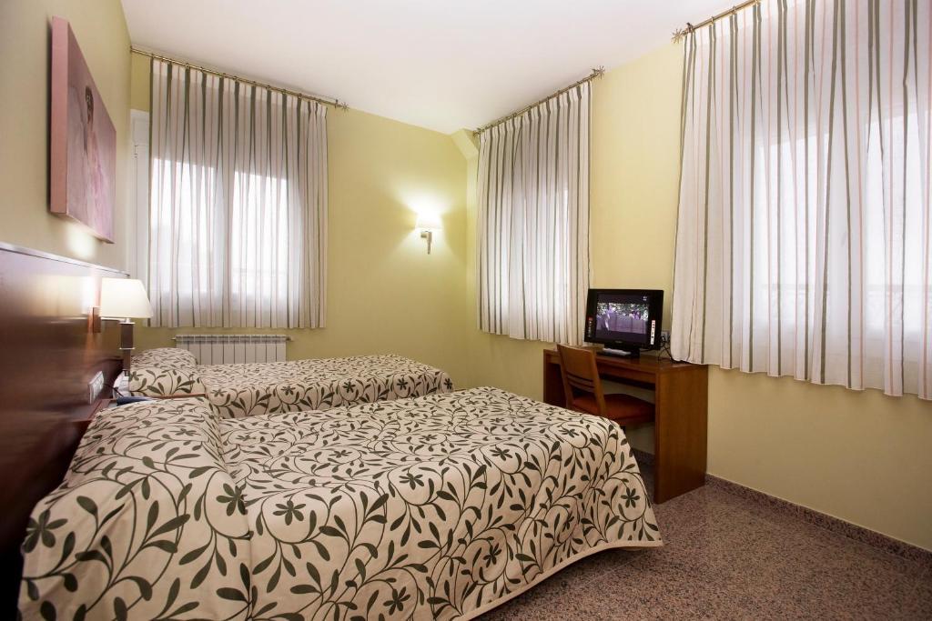 Hotel Marivella Calatayud Pokoj fotografie